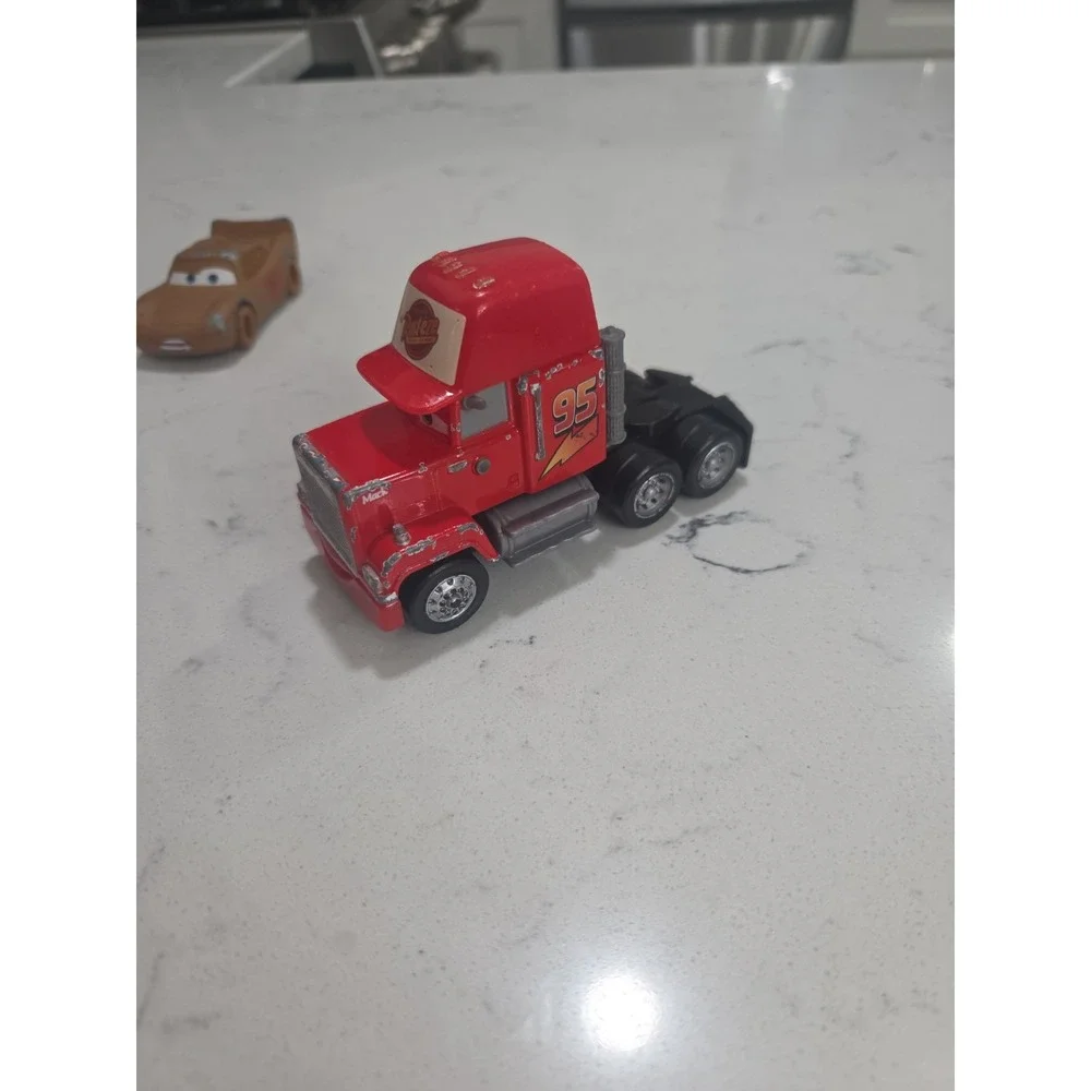 Lot Of 6 Disney Pixar Cars Diecast